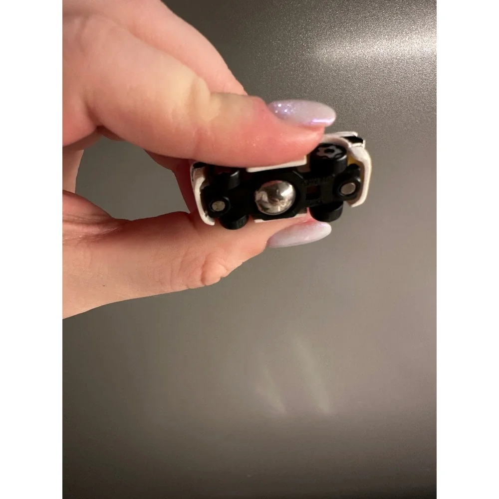White‎ Turbo Toy Car Diecast Collectible Speed Racer Kids Play Toy magnet